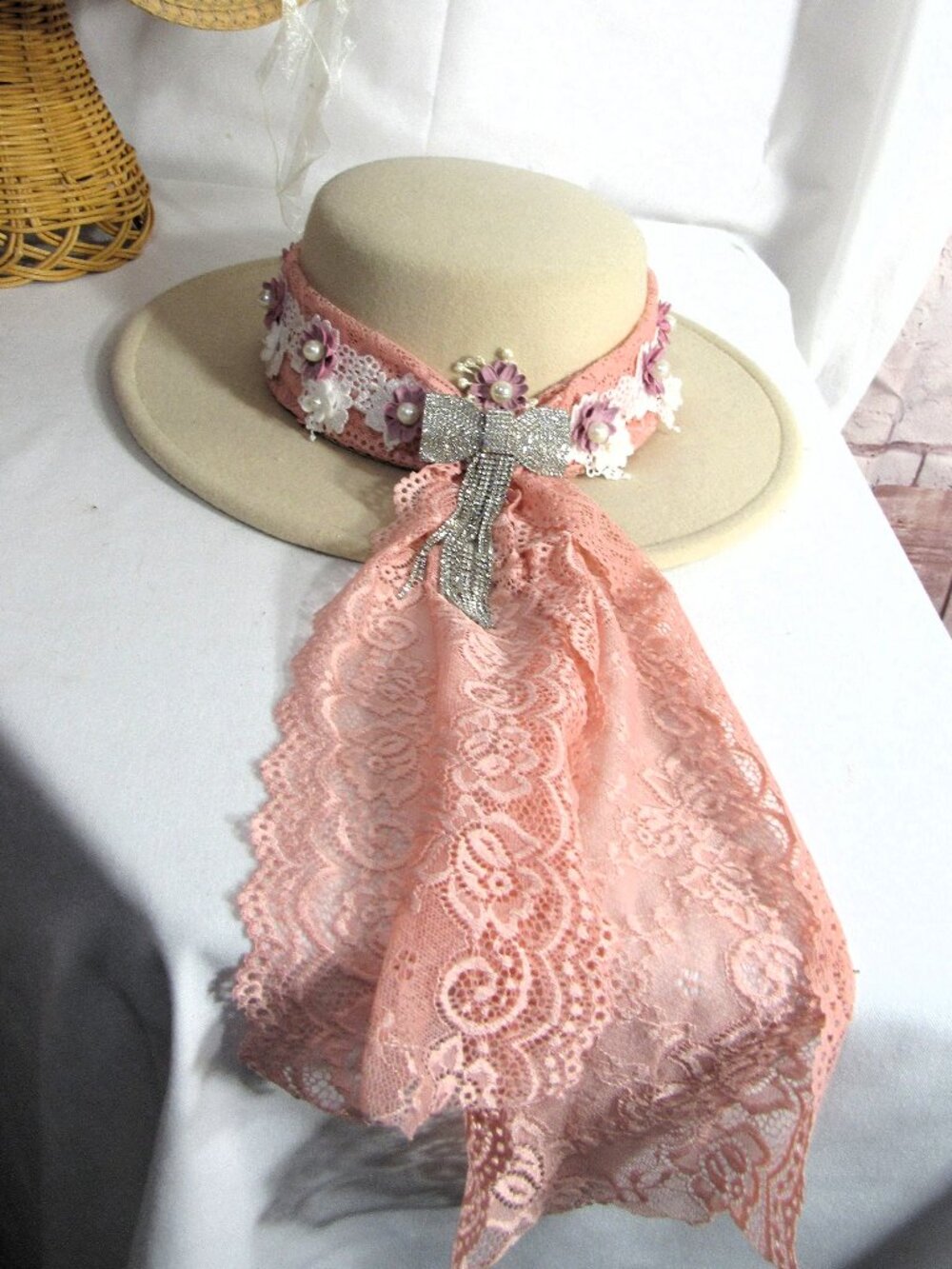 TORRID PRETTY TEA PARTY FESTIVAL CRUISE WEAR HAT,  LARGE WOMAN'S HAT